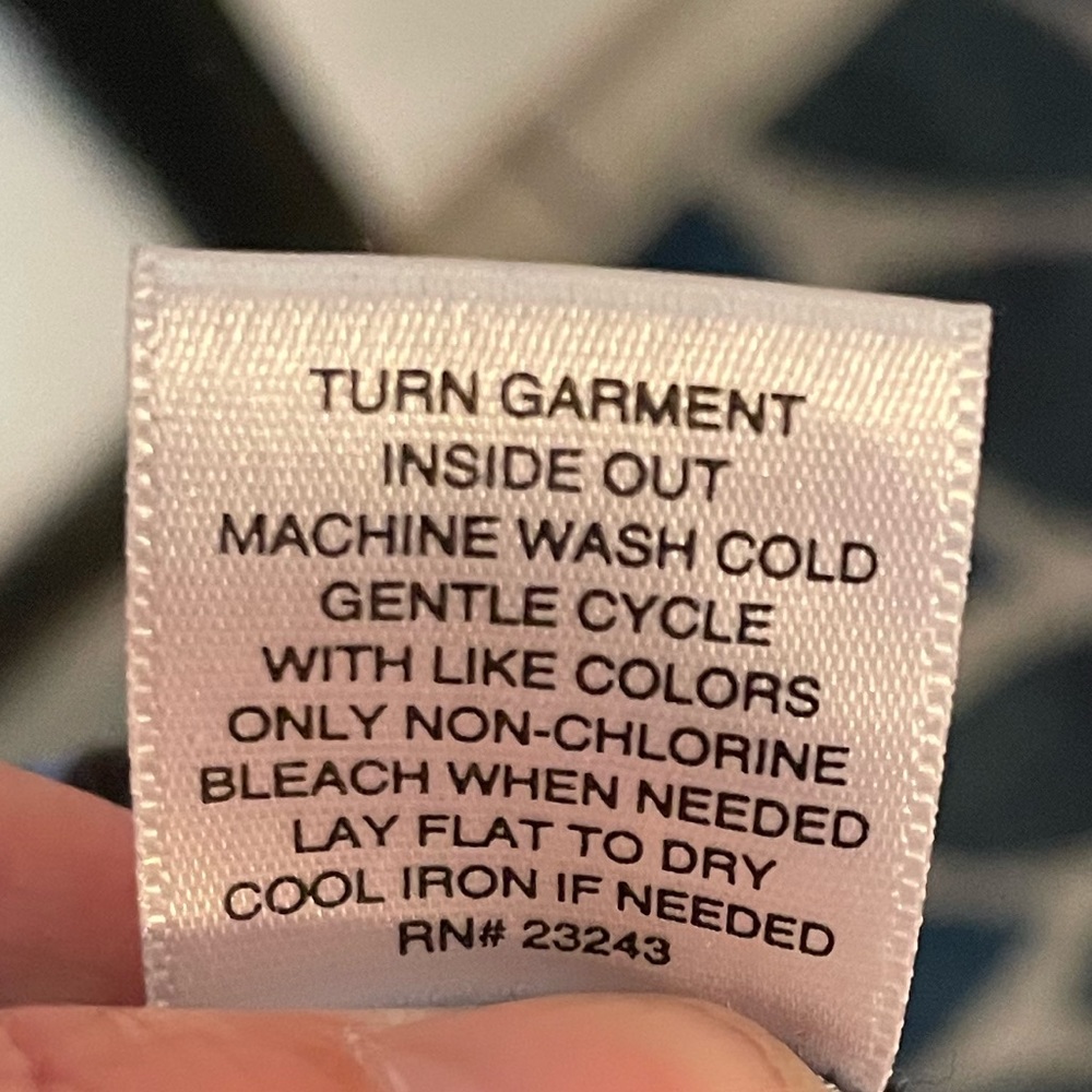 Ruffle collar sleeveless blue and black dress with tie belt - Picture 10 of 10